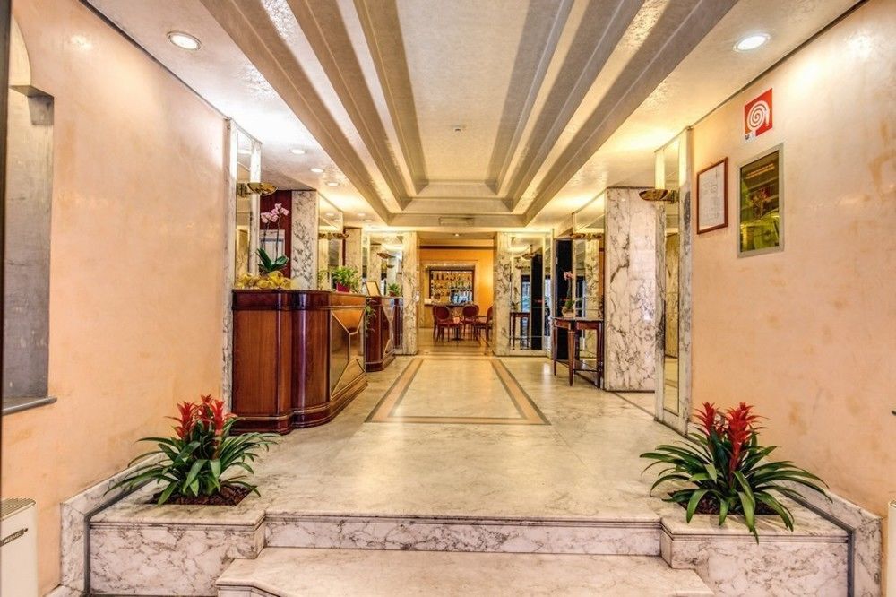 Hotel San Remo Рим Екстериор снимка